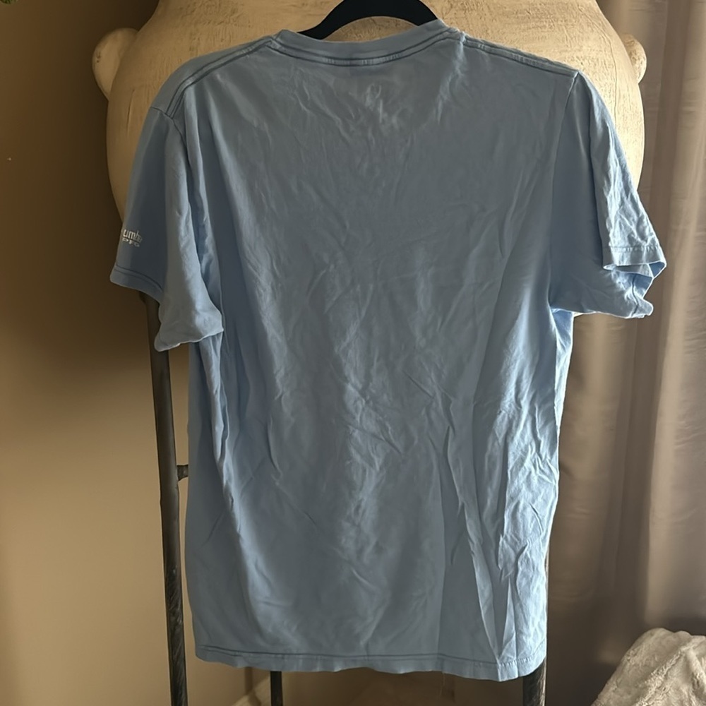 Columbia top 🥞 - Picture 3 of 3